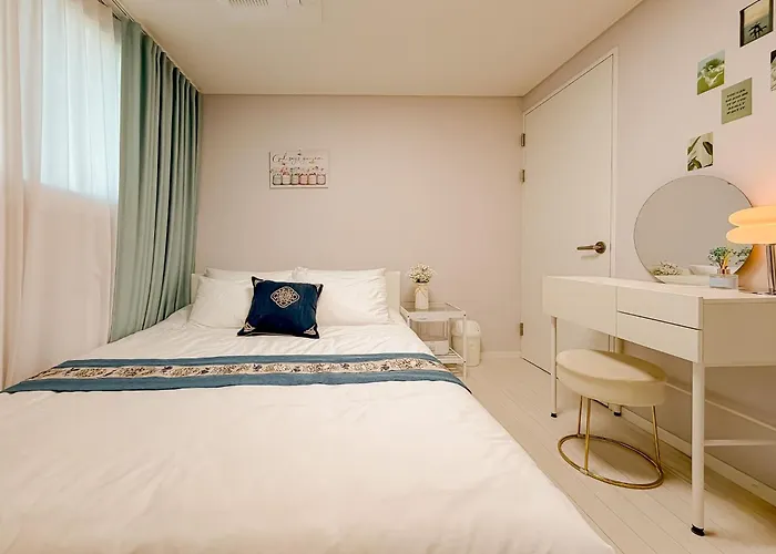 アパート 서울, 투룸, 늘솜스테이, 신축 단독 아파트, 사가정역 도보 2분, 서울 어디든 20분, 4인 가성비 숙소#명동#성수#동대문#강남#잠실#건대 *